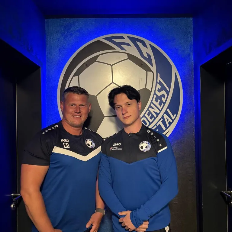 Nick Bochen mit Trainer Christian Böhm